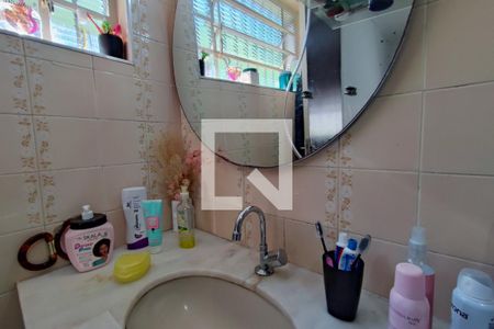 Casa à venda com 165m², 5 quartos e 2 vagasBanheiro Suíte