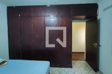 Casa à venda com 165m², 5 quartos e 2 vagasQuarto 4