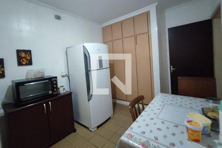 Casa à venda com 165m², 5 quartos e 2 vagasCozinha