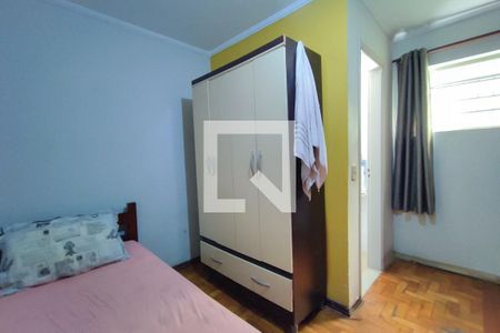 Casa à venda com 165m², 5 quartos e 2 vagasQuarto Suíte 2