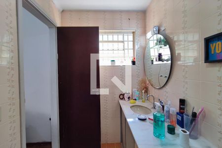 Casa à venda com 165m², 5 quartos e 2 vagasBanheiro Suíte