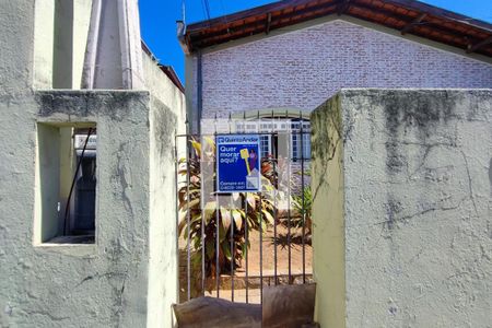 Casa à venda com 165m², 5 quartos e 2 vagasPLACA INSTALADA NA FACHADA 