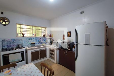 Casa à venda com 165m², 5 quartos e 2 vagasCozinha