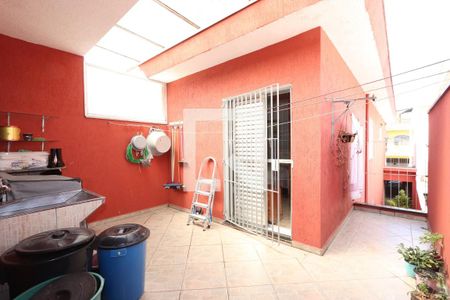 Casa à venda com 125m², 3 quartos e 2 vagas Casa à venda com 125m², 3 quartos e 2 vagasÁrea de Serviço