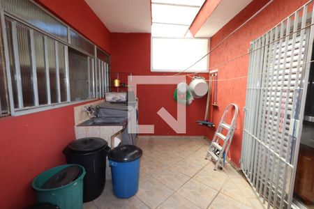 Casa à venda com 125m², 3 quartos e 2 vagas Casa à venda com 125m², 3 quartos e 2 vagasÁrea de Serviço