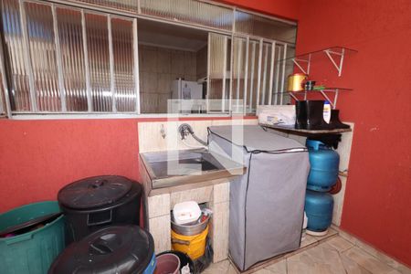 Casa à venda com 125m², 3 quartos e 2 vagas Casa à venda com 125m², 3 quartos e 2 vagasÁrea de Serviço