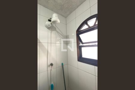 Casa à venda com 250m², 3 quartos e 1 vagaBanheiro 2
