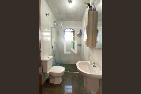 Casa à venda com 250m², 3 quartos e 1 vagaBanheiro 2