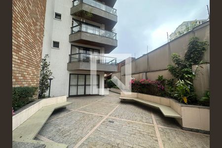 Apartamento à venda com 163m², 3 quartos e 3 vagas Apartamento à venda com 163m², 3 quartos e 3 vagasÁrea comum