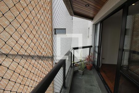 Apartamento à venda com 163m², 3 quartos e 3 vagasVaranda