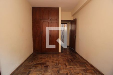 Casa à venda com 295m², 3 quartos e 2 vagasQuarto