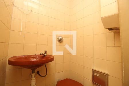 Casa à venda com 295m², 3 quartos e 2 vagasBanheiro