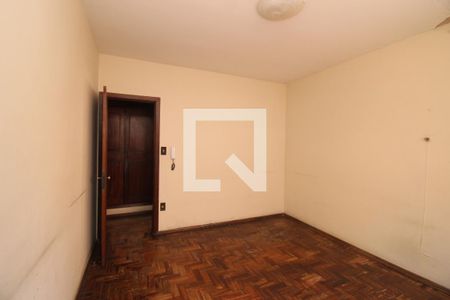 Casa à venda com 295m², 3 quartos e 2 vagasQuarto