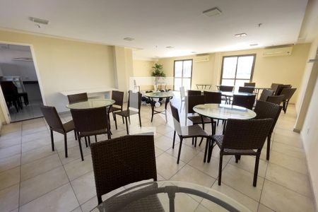 Apartamento à venda com 84m², 3 quartos e 1 vaga Apartamento à venda com 84m², 3 quartos e 1 vagaÁrea comum