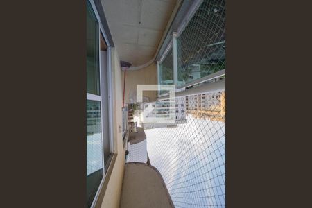 Apartamento à venda com 103m², 2 quartos e 2 vagas Apartamento à venda com 103m², 2 quartos e 2 vagasVaranda da Sala