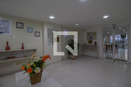 Apartamento à venda com 103m², 2 quartos e 2 vagas Apartamento à venda com 103m², 2 quartos e 2 vagasHall