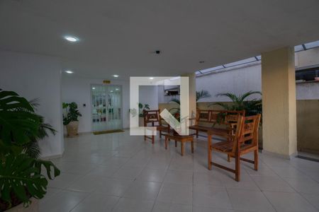 Apartamento à venda com 103m², 2 quartos e 2 vagas Apartamento à venda com 103m², 2 quartos e 2 vagasHall