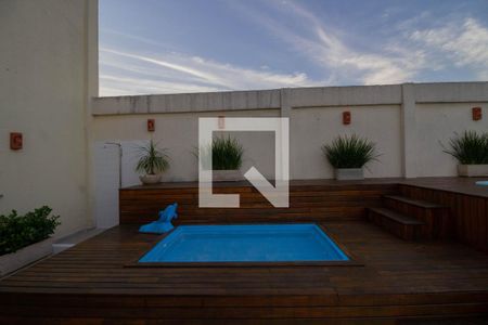 Apartamento à venda com 103m², 2 quartos e 2 vagas Apartamento à venda com 103m², 2 quartos e 2 vagasPiscina