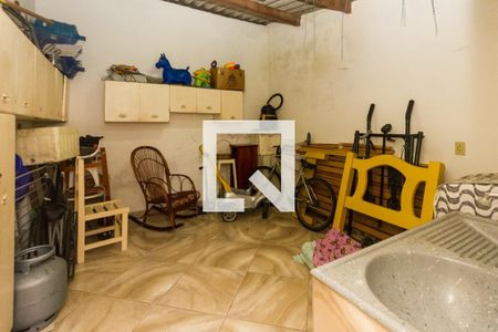 Casa à venda com 240m², 8 quartos e 2 vagas