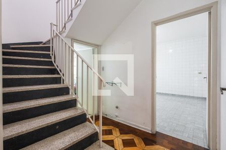 Corredor de casa para alugar com 3 quartos, 147m² em Vila Madalena, São Paulo