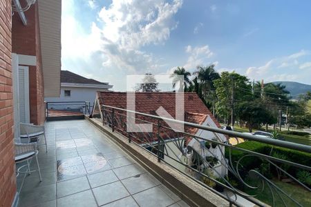 Casa de condomínio à venda com 320m², 4 quartos e 4 vagasVaranda da Suíte 3