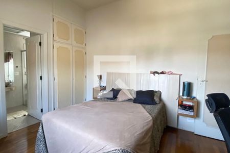 Casa de condomínio à venda com 320m², 4 quartos e 4 vagasSuíte 2