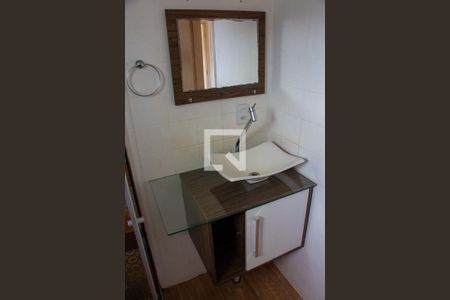 Apartamento à venda com 38m², 1 quarto e sem vagaBANHEIRO