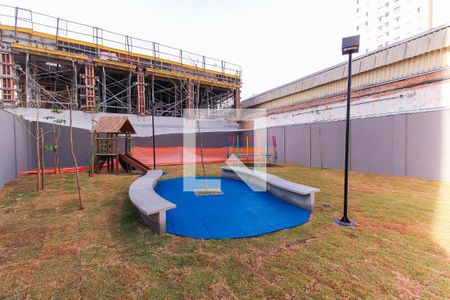 Apartamento à venda com 25m², 1 quarto e sem vaga Apartamento à venda com 25m², 1 quarto e sem vagaÁrea comum - Playground