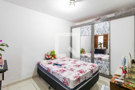 Casa à venda com 180m², 3 quartos e 2 vagas Casa à venda com 180m², 3 quartos e 2 vagasQuarto 03