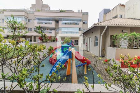 Apartamento à venda com 145m², 3 quartos e 2 vagasÁrea comum - Playground