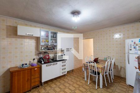 Casa à venda com 225m², 4 quartos e 2 vagas Casa à venda com 225m², 4 quartos e 2 vagasCasa 1 - Cozinha