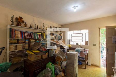 Casa à venda com 225m², 4 quartos e 2 vagas Casa à venda com 225m², 4 quartos e 2 vagasCasa 1 - Quarto 3