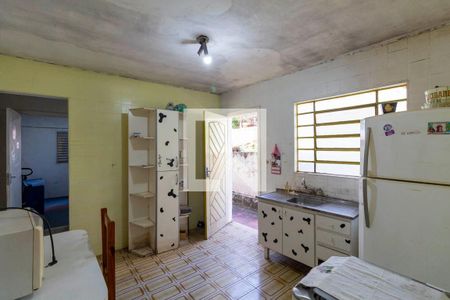 Casa à venda com 225m², 4 quartos e 2 vagas Casa à venda com 225m², 4 quartos e 2 vagasCasa 2 - Cozinha