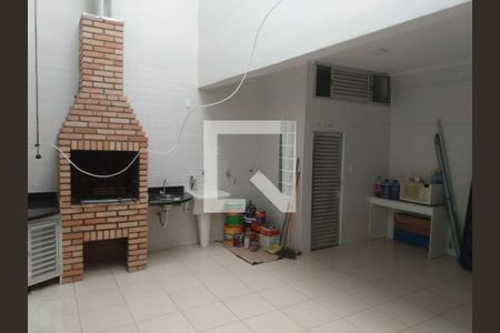 Casa à venda com 3 quartos, 167m² em Vila Alexandria, São Paulo