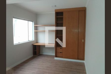 Casa à venda com 3 quartos, 167m² em Vila Alexandria, São Paulo