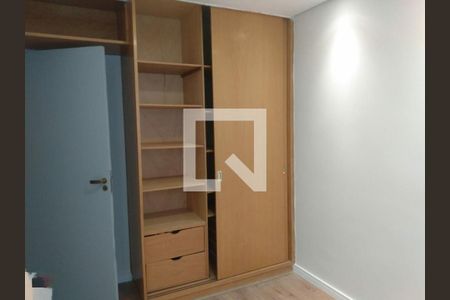 Casa à venda com 3 quartos, 167m² em Vila Alexandria, São Paulo