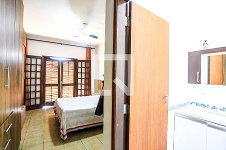 Casa à venda com 223m², 3 quartos e 4 vagasSuíte 1