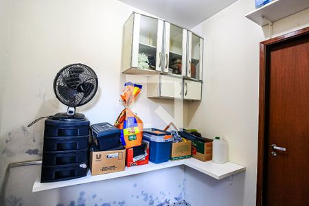 Casa à venda com 223m², 3 quartos e 4 vagasÁrea de Serviço - Quarto