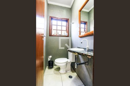 Casa à venda com 223m², 3 quartos e 4 vagasLavabo