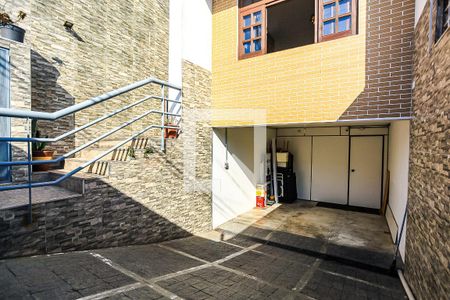 Casa à venda com 223m², 3 quartos e 4 vagasGaragem