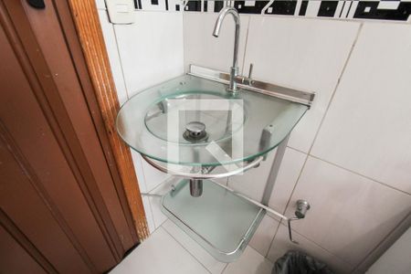 Apartamento à venda com 49m², 2 quartos e sem vaga Apartamento à venda com 49m², 2 quartos e sem vagaBanheiro