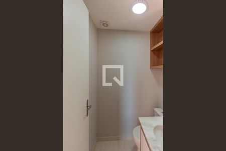 Lavabo de apartamento à venda com 2 quartos, 57m² em Vila Satúrnia, Campinas