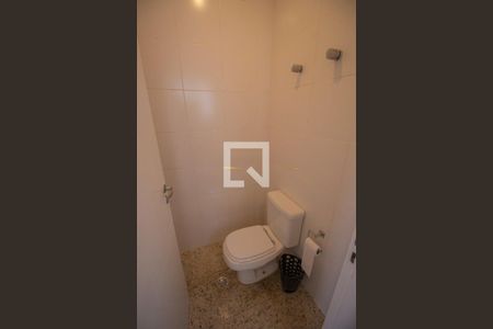 Casa de condomínio à venda com 480m², 4 quartos e 6 vagas