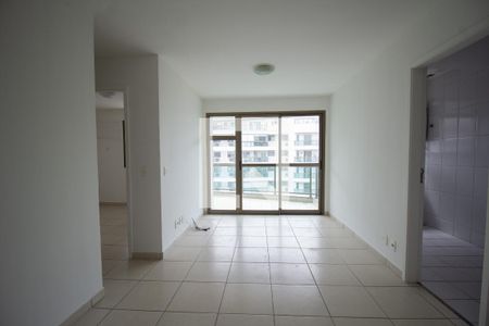 Sala de apartamento para alugar com 2 quartos, 80m² em Recreio dos Bandeirantes, Rio de Janeiro