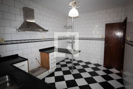 Apartamento à venda com 97m², 2 quartos e 1 vaga Apartamento à venda com 97m², 2 quartos e 1 vagaCozinha