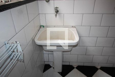 Apartamento à venda com 97m², 2 quartos e 1 vaga Apartamento à venda com 97m², 2 quartos e 1 vagaÁrea de Serviço