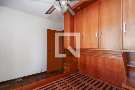 Quarto de apartamento para alugar com 3 quartos, 98m² em Passo da Areia, Porto Alegre