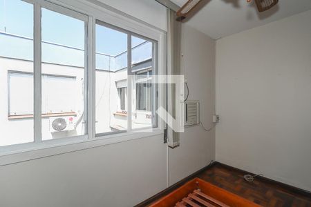 Quarto de apartamento para alugar com 3 quartos, 98m² em Passo da Areia, Porto Alegre