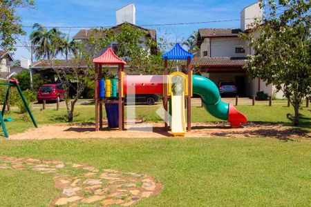 Casa de condomínio à venda com 208m², 4 quartos e 5 vagas Casa de condomínio à venda com 208m², 4 quartos e 5 vagasÁrea comum