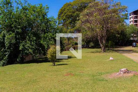 Casa de condomínio à venda com 208m², 4 quartos e 5 vagas Casa de condomínio à venda com 208m², 4 quartos e 5 vagasÁrea comum